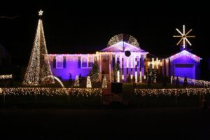 Httpschristmas Lights New.s3.Amazonaws.comuploadsdisplay Picture156850672 5 1568 121122055815136640