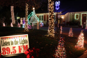 Httpschristmas Lights New.s3.Amazonaws.comuploadsdisplay Picture199873812 5 1998 1412180952364548064