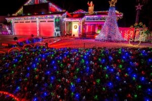 Httpschristmas Lights New.s3.Amazonaws.comuploadsdisplay Picture2075879515625635 10211358026284429 6034428304459037084 O