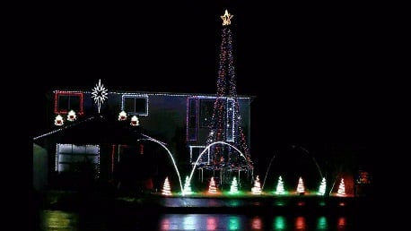 Httpschristmas Lights New.s3.Amazonaws.comuploadsdisplay Picture208878912 5 2088 1512080255173135387