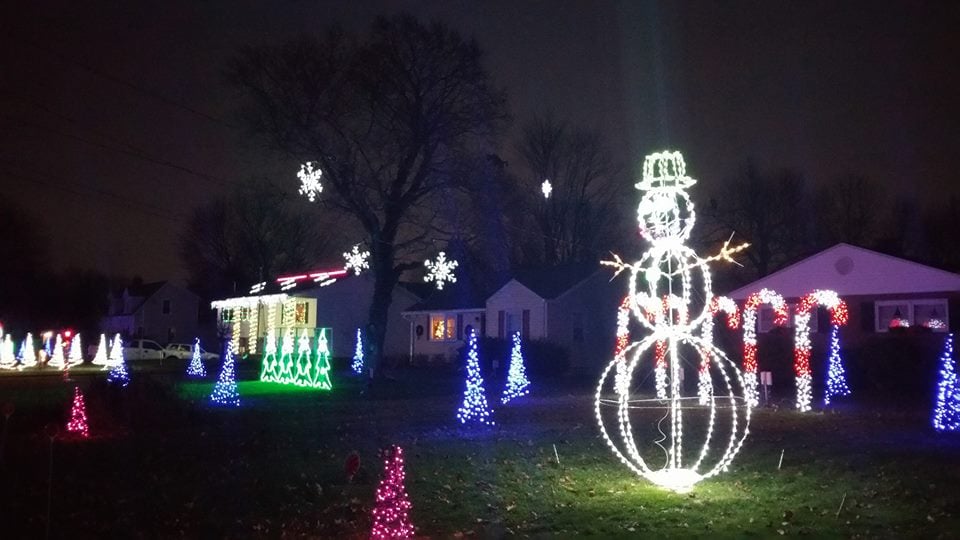 Canfieldchristmas 1 16