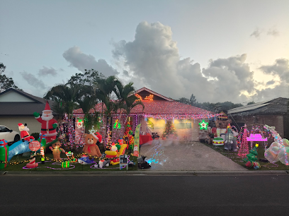 2707349439999999815296473609999998