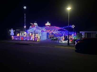 276713655999999981528530907