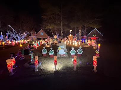 Clayton Holiday House, 67 N Ashlyn Dr
