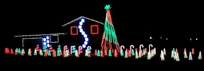 Maplepark Christmas Light Display in Stow